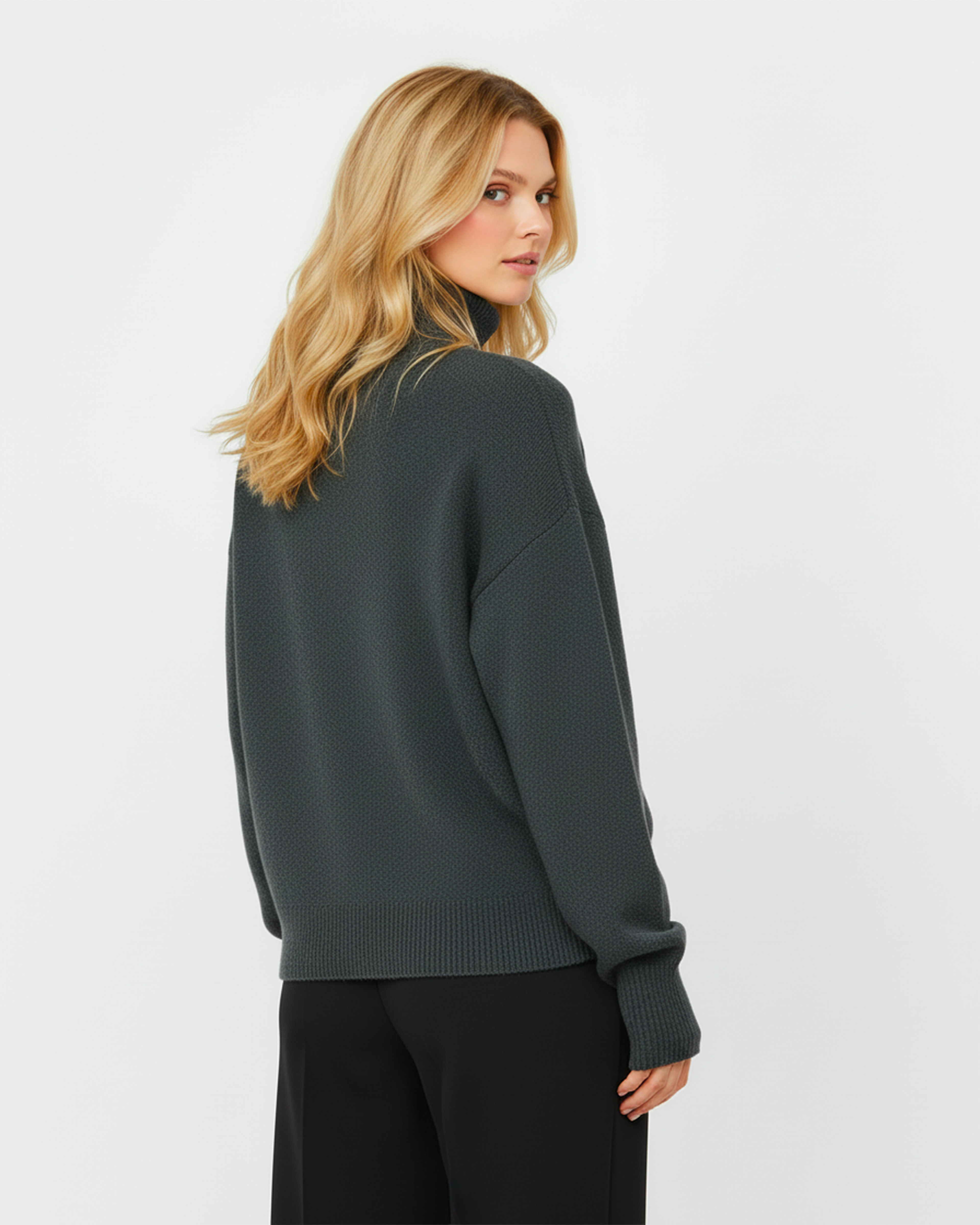 col roulé À Fleur de Peau